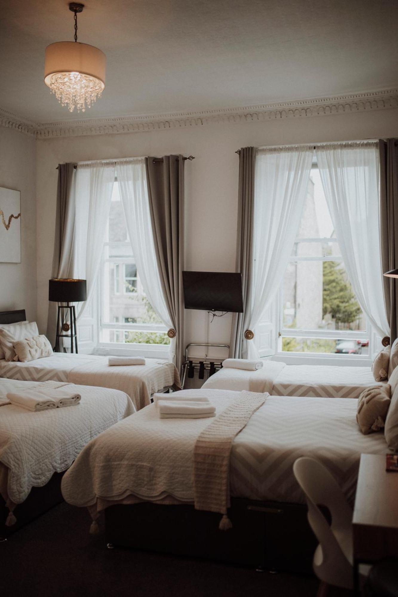 16 Pilrig Guest House Édimbourg Extérieur photo