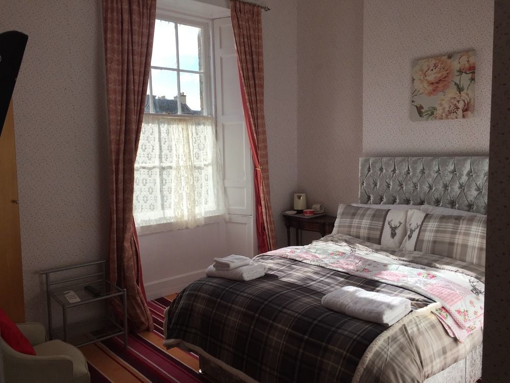 16 Pilrig Guest House Édimbourg Extérieur photo
